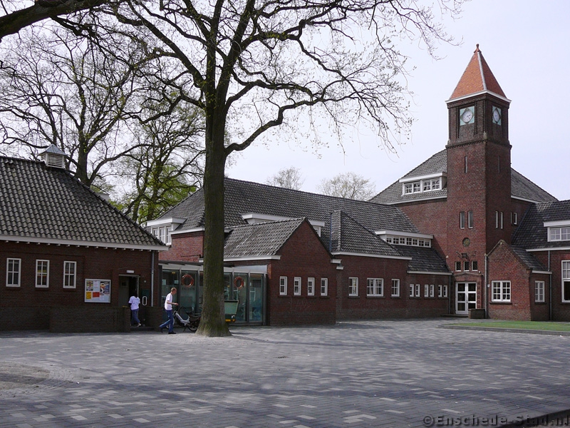 Brede School Pathmos / Wijkcentrum De Boei | MFAkaart